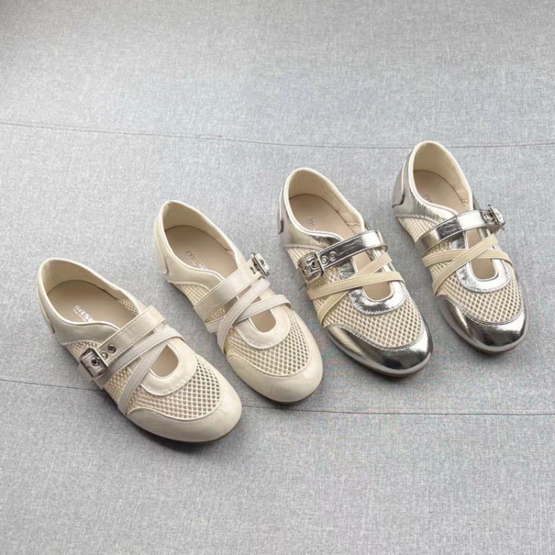 Women Shoes Sneakers - New Splicing Woven Hollow Sneakers 2026