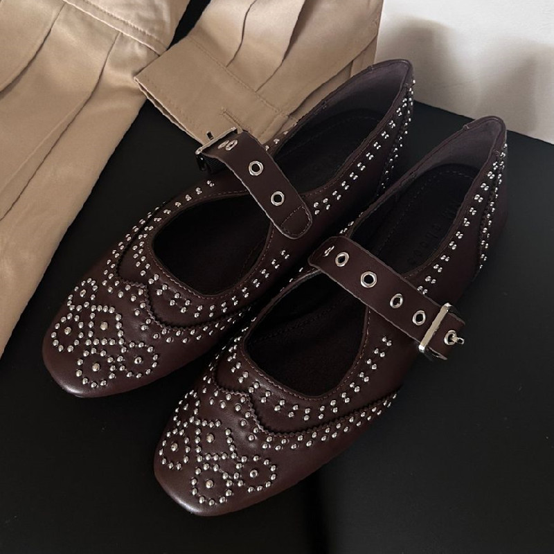Retro Rivet Buckle Design Flat - Mary Jane Shoes 评论和价格
