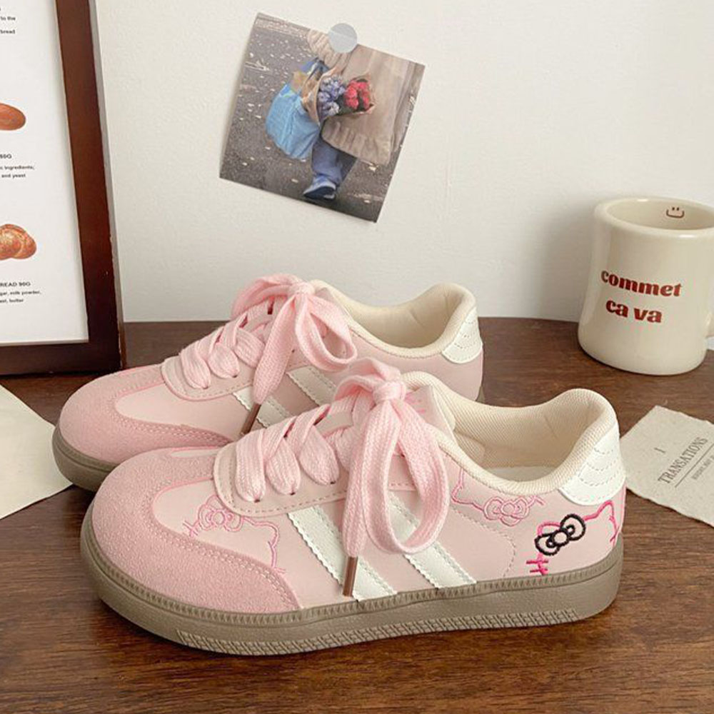 Hello Kitty Women's Casual Out - Women Shoes Sneakers 评论和价格