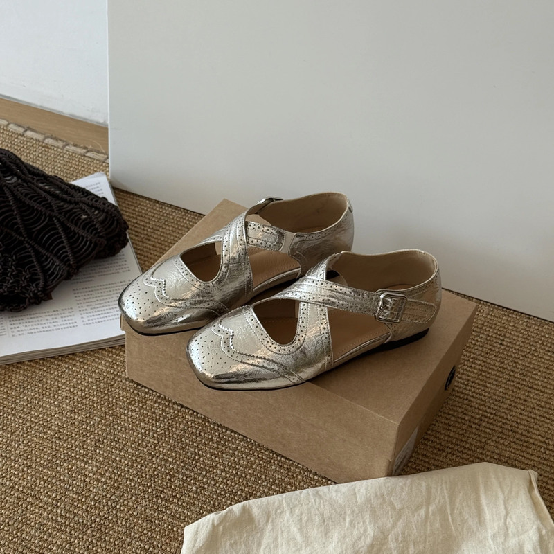 Retro Floral Carving Flat Bott - Mary Jane Shoes 评论和价格