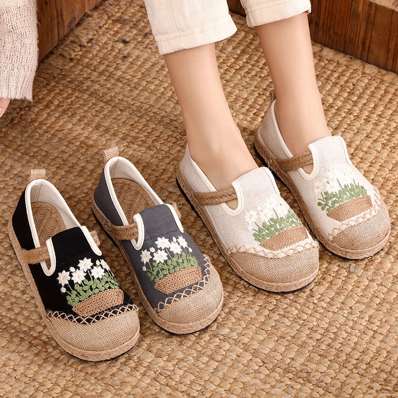 Veowalk Flowers Embroidered Wo - Women'S Shoes Vegan 评论和价格
